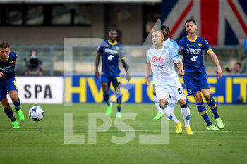 15/08/2022 - Napoli's Stanislav Lobotka in action - HELLAS VERONA FC VS SSC NAPOLI - SERIE A - CALCIO