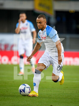 15/08/2022 - Napoli's Stanislav Lobotka portrait in action - HELLAS VERONA FC VS SSC NAPOLI - SERIE A - CALCIO