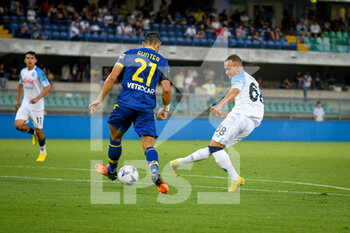 15/08/2022 - Napoli's Stanislav Lobotka scores a goal - HELLAS VERONA FC VS SSC NAPOLI - SERIE A - CALCIO
