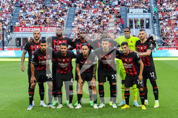 2022-08-13 - AC Milan team line up during the Serie A 2022/23 football match between AC Milan and Udinese Calcio at Giuseppe Meazza Stadium, Milan, Italy on August 13, 2022 - AC MILAN VS UDINESE CALCIO - ITALIAN SERIE A - SOCCER