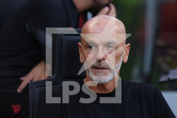 2022-08-13 - Stefano Pioli Head Coach of AC Milan during the Serie A 2022/23 football match between AC Milan and Udinese Calcio at Giuseppe Meazza Stadium, Milan, Italy on August 13, 2022 - AC MILAN VS UDINESE CALCIO - ITALIAN SERIE A - SOCCER