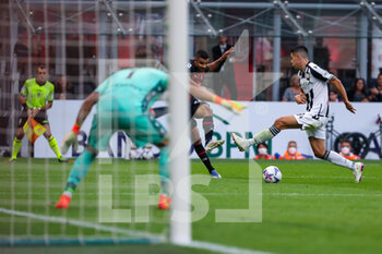 2022-08-13 - Junior Messias of AC Milan in action during the Serie A 2022/23 football match between AC Milan and Udinese Calcio at Giuseppe Meazza Stadium, Milan, Italy on August 13, 2022 - AC MILAN VS UDINESE CALCIO - ITALIAN SERIE A - SOCCER
