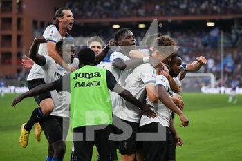 2022-08-13 - team Atalanata celebrates after scoring a goal 0 - 2 - UC SAMPDORIA VS ATALANTA BC - ITALIAN SERIE A - SOCCER