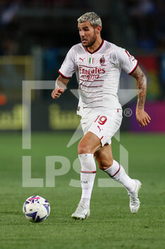 2022-08-21 - Theo Hernandez of AC Milan in action  - ATALANTA BC VS AC MILAN - ITALIAN SERIE A - SOCCER