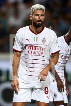 2022-08-21 - Olivier Giroud of AC Milan looks on  - ATALANTA BC VS AC MILAN - ITALIAN SERIE A - SOCCER