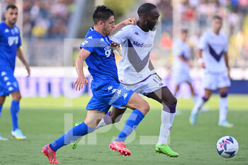 2022-08-21 - Jonathan Ikonè (ACF Fiorentina) and Fabiano Parisi (Empoli FC) - EMPOLI FC VS ACF FIORENTINA - ITALIAN SERIE A - SOCCER