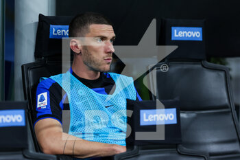 2022-08-20 - Robin Gosens of FC Internazionale looks on during the Serie A 2022/23 football match between FC Internazionale and Spezia Calcio at Giuseppe Meazza Stadium, Milan, Italy on August 20, 2022 - INTER - FC INTERNAZIONALE VS SPEZIA CALCIO - ITALIAN SERIE A - SOCCER