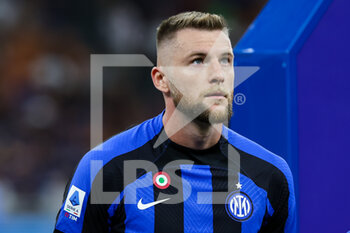 2022-08-20 - Milan Skriniar of FC Internazionale looks on during the Serie A 2022/23 football match between FC Internazionale and Spezia Calcio at Giuseppe Meazza Stadium, Milan, Italy on August 20, 2022 - INTER - FC INTERNAZIONALE VS SPEZIA CALCIO - ITALIAN SERIE A - SOCCER