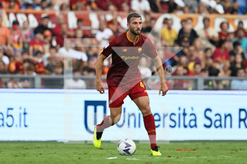2022-08-22 - Bryan Cristante (AS Roma) during the Italian Football Championship League A 2022/2023 match between AS Roma vs US Cremonese at the Olimpic Stadium in Rome  on 22 August 2022. - AS ROMA VS US CREMONESE - ITALIAN SERIE A - SOCCER
