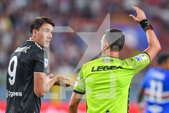 2022-08-22 - Dusan Vlahovic (Juventus) and The Referee of the match Rosario Abisso to Palermo - UC SAMPDORIA VS JUVENTUS FC - ITALIAN SERIE A - SOCCER