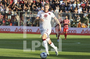 2022-08-27 - Perr Schuurs of Torino FC during US Cremonese vs Torino FC, 3° Serie A Tim 2022-23 game at Giovanni Zini Stadium in Cremona (CR), Italy, on August 27, 2022. - US CREMONESE VS TORINO FC - ITALIAN SERIE A - SOCCER
