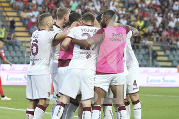 2022-08-27 - Nemanja Radonjic of Torino FC celebrates with team mate after scoring during US Cremonese vs Torino FC, 3° Serie A Tim 2022-23 game at Giovanni Zini Stadium in Cremona (CR), Italy, on August 27, 2022. - US CREMONESE VS TORINO FC - ITALIAN SERIE A - SOCCER