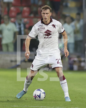 2022-08-27 - Mergim Vojvoda of Torino FC play the ball during US Cremonese vs Torino FC, 3° Serie A Tim 2022-23 game at Giovanni Zini Stadium in Cremona (CR), Italy, on August 27, 2022. - US CREMONESE VS TORINO FC - ITALIAN SERIE A - SOCCER