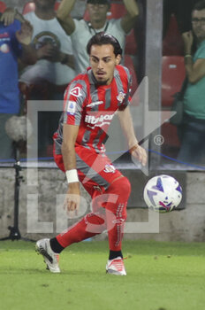 2022-08-27 - Giacomo Quagliata of US Cremonese. play the ball during US Cremonese vs Torino FC, 3° Serie A Tim 2022-23 game at Giovanni Zini Stadium in Cremona (CR), Italy, on August 27, 2022. - US CREMONESE VS TORINO FC - ITALIAN SERIE A - SOCCER