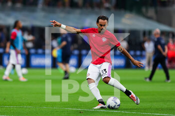 2022-08-30 - Giacomo Quagliata of US Cremonese warms up during the Serie A 2022/23 football match between FC Internazionale and US Cremonese at Giuseppe Meazza Stadium, Milan, Italy on August 30, 2022 - INTER - FC INTERNAZIONALE VS US CREMONESE - ITALIAN SERIE A - SOCCER