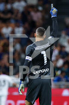 2022-08-30 - Samir Handanovic of FC Internazionale gestures during the Serie A 2022/23 football match between FC Internazionale and US Cremonese at Giuseppe Meazza Stadium, Milan, Italy on August 30, 2022 - INTER - FC INTERNAZIONALE VS US CREMONESE - ITALIAN SERIE A - SOCCER