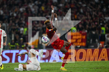 2022-08-30 - Tammy Abraham (AS Roma) during the Italian Football Championship League A 2022/2023 match between AS Roma vs AC Monza at the Olimpic Stadium in Rome  on 30 August 2022. - AS ROMA VS AC MONZA - ITALIAN SERIE A - SOCCER