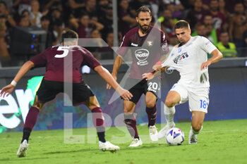 2022-09-05 - Grigoris Kastanos of US Salernitana  and Duccio Degli Innocenti of Empoli FC   competes for the ball with  during the Serie A match between US Salernitana 1919 and FC Empoli  at Stadio Arechi   - US SALERNITANA VS EMPOLI FC - ITALIAN SERIE A - SOCCER