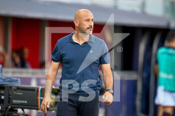 2022-09-11 - Fiorentina's Head Coach Vincenzo Italiano - BOLOGNA FC VS ACF FIORENTINA - ITALIAN SERIE A - SOCCER