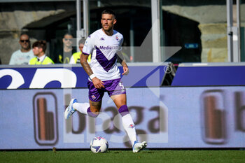 2022-09-11 - Fiorentina's Cristiano Biraghi portrait in action - BOLOGNA FC VS ACF FIORENTINA - ITALIAN SERIE A - SOCCER
