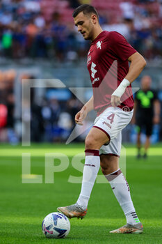 2022-09-10 - Alessandro Buongiorno of Torino FC warms up during the Serie A 2022/23 football match between FC Internazionale and Torino FC at Giuseppe Meazza Stadium, Milan, Italy on September 10, 2022 - INTER - FC INTERNAZIONALE VS TORINO FC - ITALIAN SERIE A - SOCCER