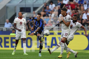 2022-09-10 - Lautaro Martinez of FC Internazionale in action during the Serie A 2022/23 football match between FC Internazionale and Torino FC at Giuseppe Meazza Stadium, Milan, Italy on September 10, 2022 - INTER - FC INTERNAZIONALE VS TORINO FC - ITALIAN SERIE A - SOCCER