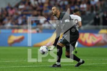 2022-09-10 - Samir Handanovic of FC Internazionale in action during the Serie A 2022/23 football match between FC Internazionale and Torino FC at Giuseppe Meazza Stadium, Milan, Italy on September 10, 2022 - INTER - FC INTERNAZIONALE VS TORINO FC - ITALIAN SERIE A - SOCCER