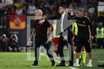 18/09/2022 - Jose’ Mourinho coach (AS Roma) during the Italian Football Championship League A 2022/2023 match between AS Roma vs Atalanta BC at the Olimpic Stadium in Rome  on 18 September 2022. - AS ROMA VS ATALANTA BC - SERIE A - CALCIO