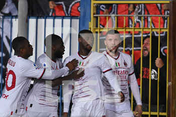 2022-10-01 - AC Milan players celebrate after a goal - EMPOLI FC VS AC MILAN - ITALIAN SERIE A - SOCCER