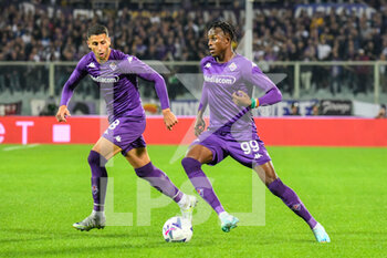 2022-10-10 - Fiorentina's Rolando Mandragora and Fiorentina's Christian Kouame' in action - ACF FIORENTINA VS SS LAZIO - ITALIAN SERIE A - SOCCER