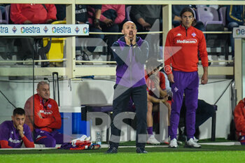 2022-10-10 - Fiorentina's head coach Vincenzo Italiano - ACF FIORENTINA VS SS LAZIO - ITALIAN SERIE A - SOCCER