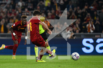 2022-10-09 - Paulo Dybala (AS Roma) goal 2-1 during the Italian Football Championship League A 2022/2023 match between AS Roma vs US Lecce at the Olimpic Stadium in Rome  on 09 October 2022. - AS ROMA VS US LECCE - ITALIAN SERIE A - SOCCER
