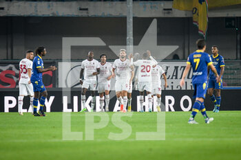 2022-10-16 - Milan players celebrates after auto goal - HELLAS VERONA FC VS AC MILAN - ITALIAN SERIE A - SOCCER