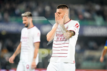 2022-10-16 - Milan's Rade Krunic portrait despair reacting - HELLAS VERONA FC VS AC MILAN - ITALIAN SERIE A - SOCCER