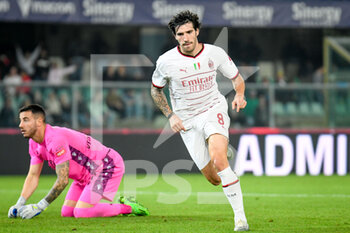 2022-10-16 - Milan's Sandro Tonali scores a goal - HELLAS VERONA FC VS AC MILAN - ITALIAN SERIE A - SOCCER