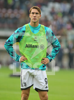 2022-10-15 - Dusan Vlahovic (Juventus FC) during warmup - TORINO FC VS JUVENTUS FC - ITALIAN SERIE A - SOCCER