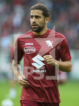 2022-10-15 - Ricardo Rodriguez (Torino FC) during warmup - TORINO FC VS JUVENTUS FC - ITALIAN SERIE A - SOCCER