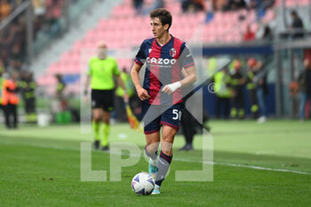 2022-10-23 - Andrea Cambiaso (Bologna FC) in action - BOLOGNA FC VS US LECCE - ITALIAN SERIE A - SOCCER