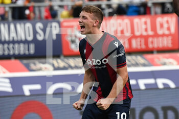 2022-10-23 - Lewis Ferguson (Bologna FC) celebratign his gaol - BOLOGNA FC VS US LECCE - ITALIAN SERIE A - SOCCER