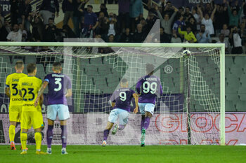 2022-10-22 - Fiorentina's Arthur Cabral scores the 1-2 goal - ACF FIORENTINA VS INTER - FC INTERNAZIONALE - ITALIAN SERIE A - SOCCER