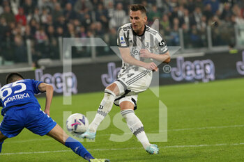 2022-10-21 - Arkadiusz Milik ((Juventus FC) shots on goal - JUVENTUS FC VS EMPOLI FC - ITALIAN SERIE A - SOCCER