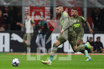 2022-10-22 - Ante Rebic of AC Milan in action during the Serie A 2022/23 football match between AC Milan and AC Monza at Giuseppe Meazza Stadium, Milan, Italy on October 22, 2022 - AC MILAN VS AC MONZA - ITALIAN SERIE A - SOCCER