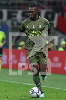 2022-10-22 - Rafael Leao of AC Milan in action during the Serie A 2022/23 football match between AC Milan and AC Monza at Giuseppe Meazza Stadium, Milan, Italy on October 22, 2022 - AC MILAN VS AC MONZA - ITALIAN SERIE A - SOCCER