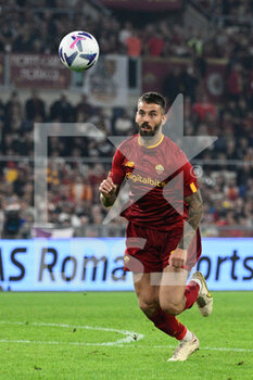 2022-10-23 - Leonardo Spinazzola (AS Roma) during the Italian Football Championship League A 2022/2023 match between AS Roma vs SSC Napoli at the Olimpic Stadium in Rome  on 23 October 2022. - AS ROMA VS SSC NAPOLI - ITALIAN SERIE A - SOCCER