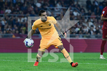 2022-10-23 - Rui Patricio (AS Roma) during the Italian Football Championship League A 2022/2023 match between AS Roma vs SSC Napoli at the Olimpic Stadium in Rome  on 23 October 2022. - AS ROMA VS SSC NAPOLI - ITALIAN SERIE A - SOCCER