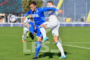 2022-10-30 - Liam Henderson (Empoli FC) and Teun Koopmeiners (Atalanta BC) - EMPOLI FC VS ATALANTA BC - ITALIAN SERIE A - SOCCER