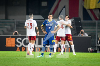 2022-10-31 - Verona's Fabio Depaoli disappointment after Roma's Nicolò Zaniolo scored a goal - HELLAS VERONA FC VS AS ROMA - ITALIAN SERIE A - SOCCER