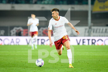 2022-10-31 - Roma's Stephan El Shaarawy portrait in action - HELLAS VERONA FC VS AS ROMA - ITALIAN SERIE A - SOCCER