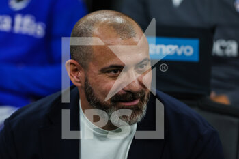 2022-10-29 - Dejan Stankovic Head Coach of UC Sampdoria looks on during Serie A 2022/23 football match between FC Internazionale and UC Sampdoria at Giuseppe Meazza Stadium, Milan, Italy on October 29, 2022 - INTER - FC INTERNAZIONALE VS UC SAMPDORIA - ITALIAN SERIE A - SOCCER
