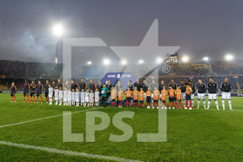 2022-10-29 - the teams lined up in midfield - US LECCE VS JUVENTUS FC - ITALIAN SERIE A - SOCCER